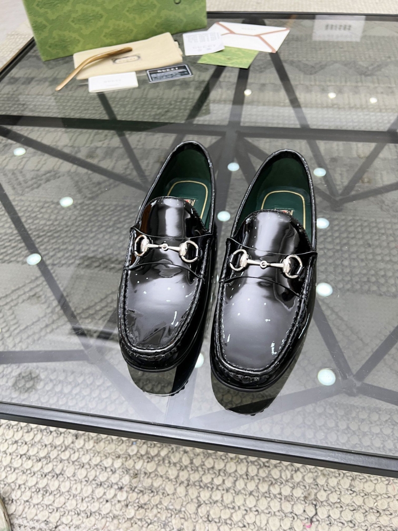 Gucci Leather Shoes